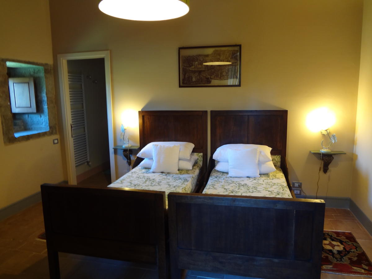Castello Di Magrano Carbonesca Room photo