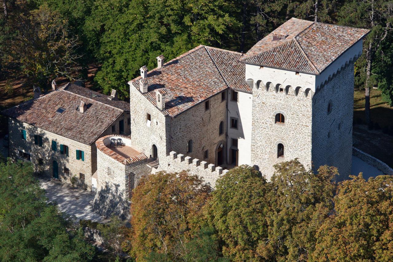 Castello Di Magrano Carbonesca Exterior photo